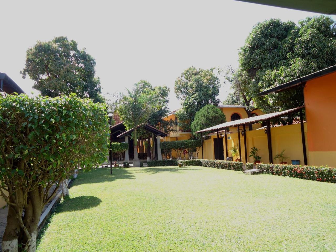 Casa Kolping Hotel Tuxtla Gutierrez Ngoại thất bức ảnh